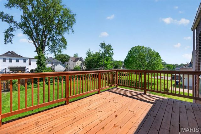 5843 Enright Avenue, St Louis, MO 63112