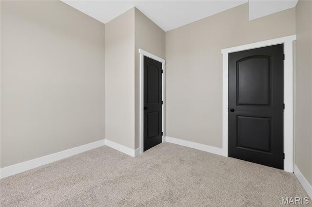 5843 Enright Avenue, St Louis, MO 63112