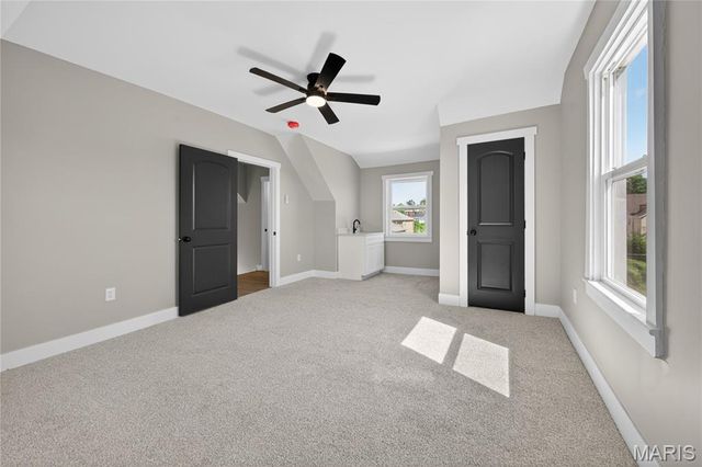 5843 Enright Avenue, St Louis, MO 63112
