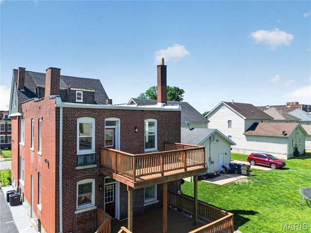 5843 Enright Avenue, St Louis, MO 63112