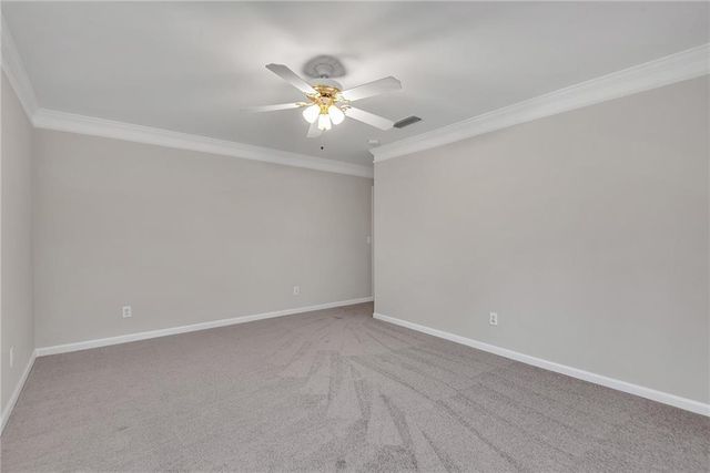 880 Walnut Creek Drive NW, Lilburn, GA 30047