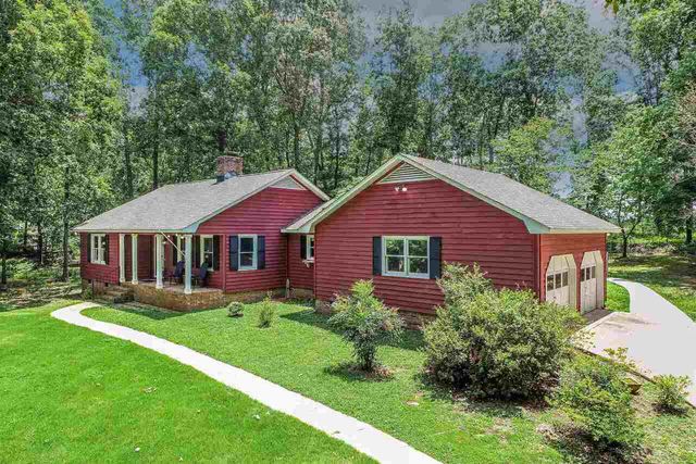 364 Ridgewood Drive, Hartwell, GA 30643