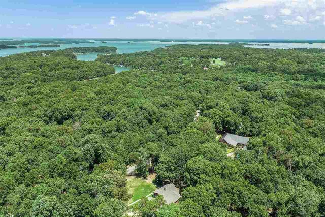 364 Ridgewood Drive, Hartwell, GA 30643