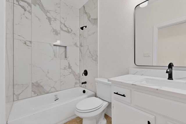 106 Jones Street, Terrell, TX 75160