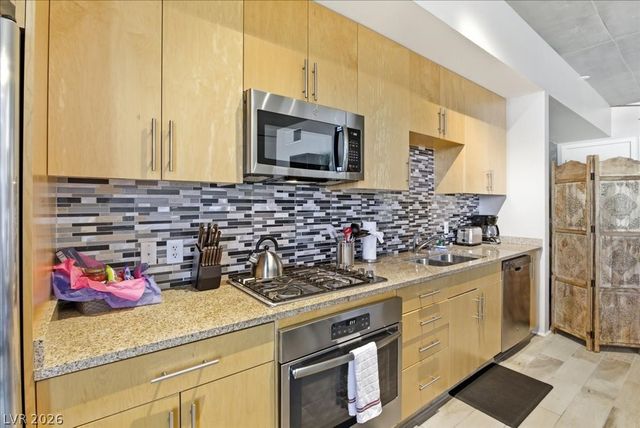 353 East Bonneville Avenue 601, Las Vegas, NV 89101