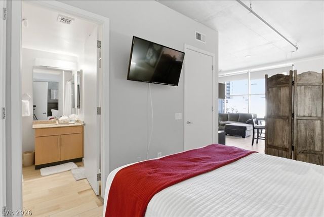 353 East Bonneville Avenue 601, Las Vegas, NV 89101
