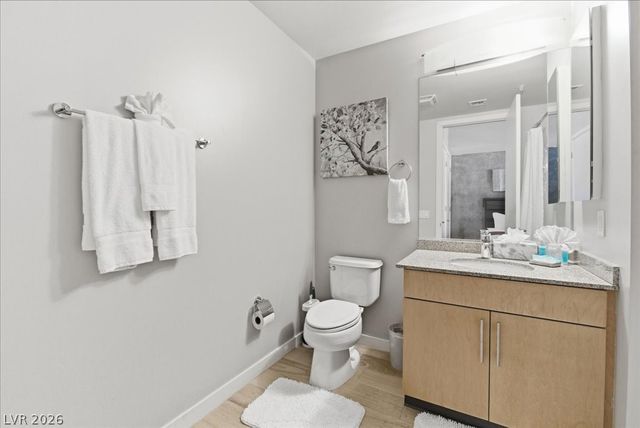 353 East Bonneville Avenue 601, Las Vegas, NV 89101