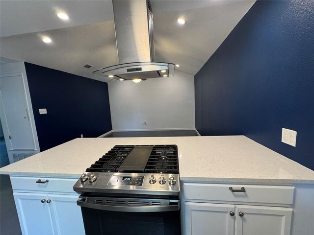5303 W Gate BLVD A, Austin, TX 78745