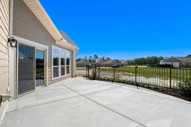 1057 Northbridge Court NW, Ocean Isle Beach, NC 28469