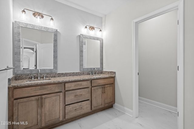 1057 Northbridge Court NW, Ocean Isle Beach, NC 28469