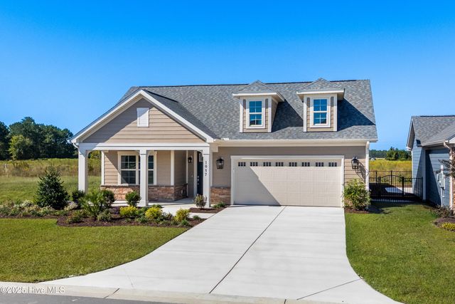 1057 Northbridge Court NW, Ocean Isle Beach, NC 28469