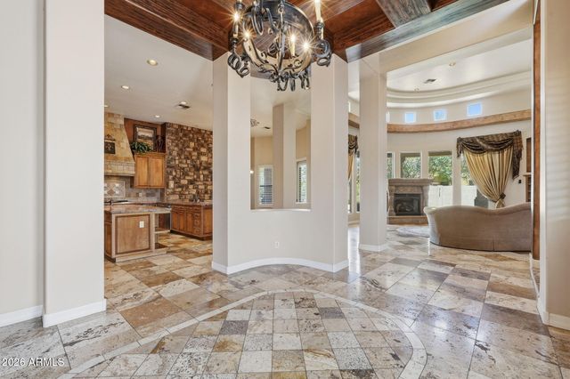 2780 W LAREDO Place, Chandler, AZ 85224