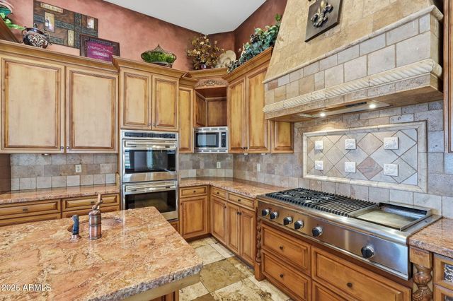 2780 W LAREDO Place, Chandler, AZ 85224