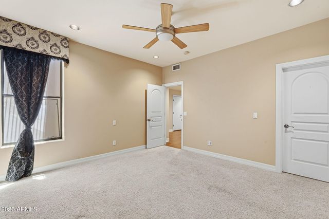 2780 W LAREDO Place, Chandler, AZ 85224