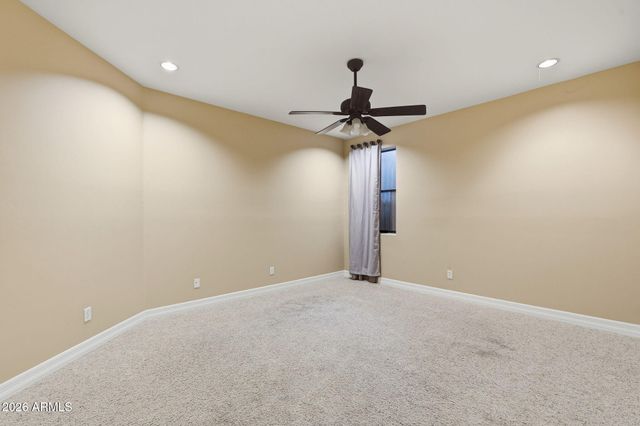 2780 W LAREDO Place, Chandler, AZ 85224