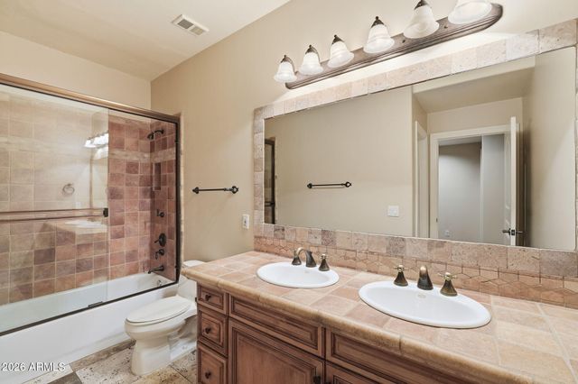 2780 W LAREDO Place, Chandler, AZ 85224