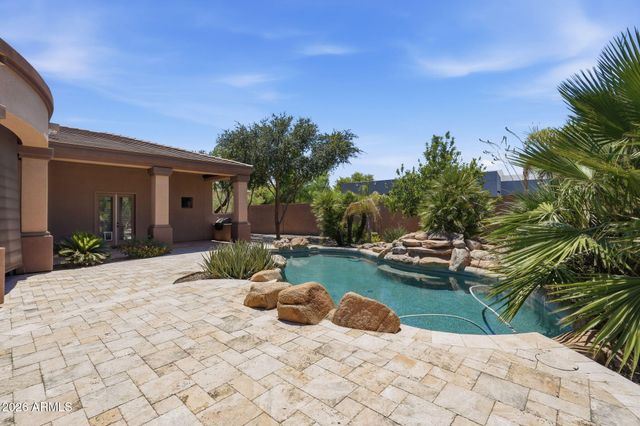 2780 W LAREDO Place, Chandler, AZ 85224