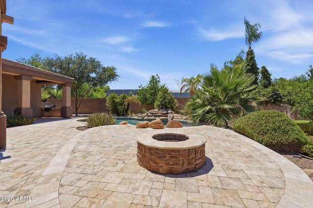 2780 W LAREDO Place, Chandler, AZ 85224