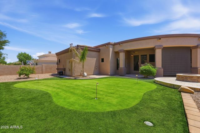 2780 W LAREDO Place, Chandler, AZ 85224