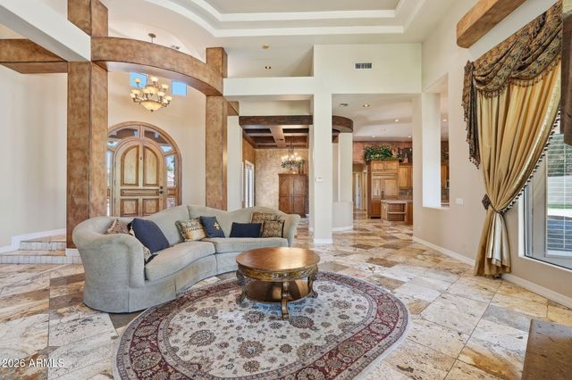 2780 W LAREDO Place, Chandler, AZ 85224
