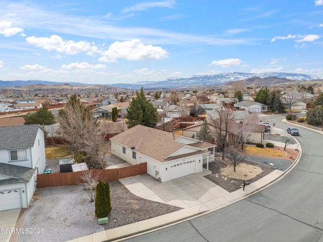 706 Strauss Court, Sun Valley, NV 89433