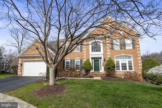 19082 PARALLEL BLUFFS CT, Leesburg, VA 20176