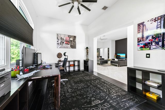 10271 Cypress Lakes Preserve Drive, Lake Worth, FL 33449