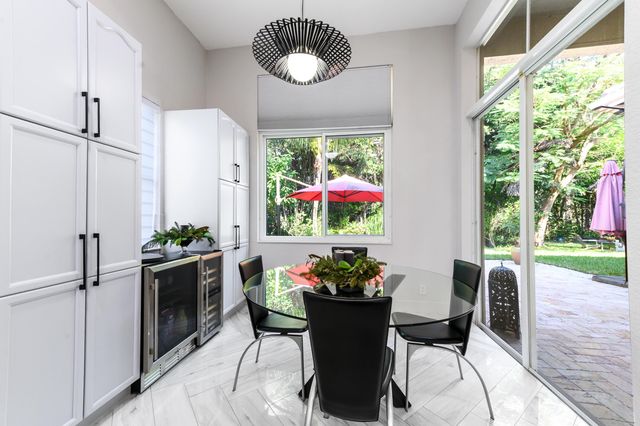 10271 Cypress Lakes Preserve Drive, Lake Worth, FL 33449