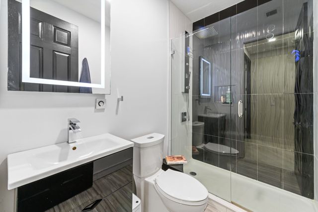 10271 Cypress Lakes Preserve Drive, Lake Worth, FL 33449