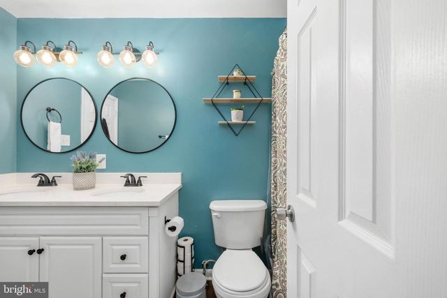 5570 ROWSER DR, Woodbridge, VA 22193