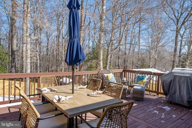 5570 ROWSER DR, Woodbridge, VA 22193