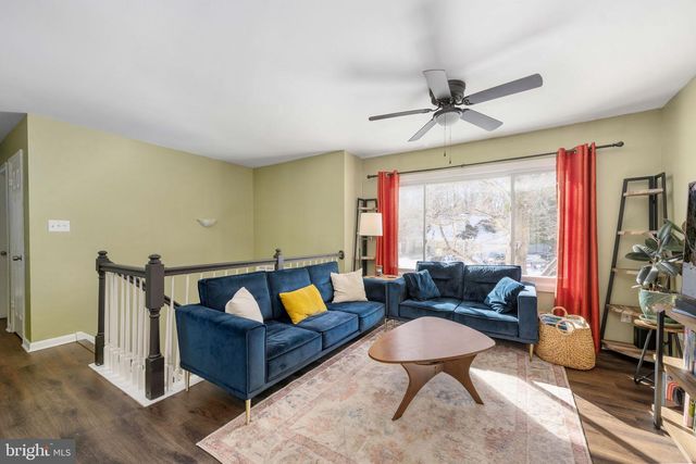 5570 ROWSER DR, Woodbridge, VA 22193