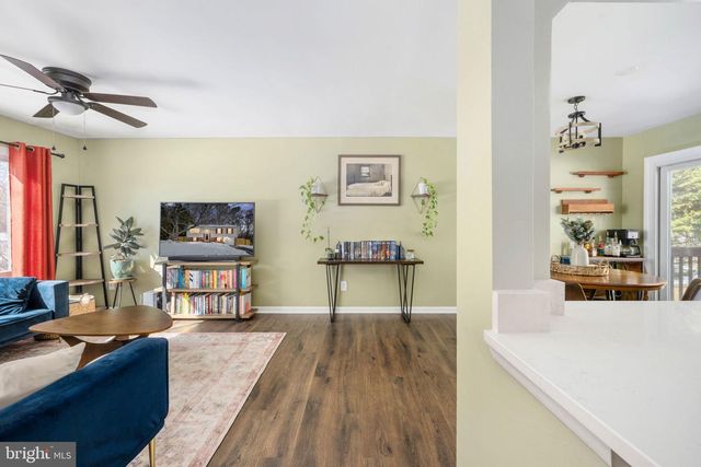 5570 ROWSER DR, Woodbridge, VA 22193