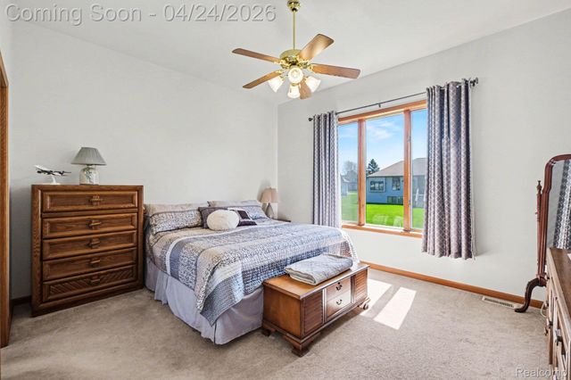 2370 Stonebrook Court, Flint Charter Township, MI 48433