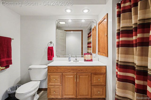 2370 Stonebrook Court, Flint Charter Township, MI 48433