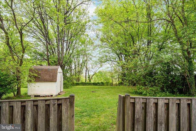 3961 RECTORTOWN RD, Marshall, VA 20115