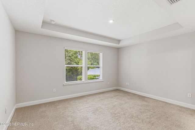 138 MEADOW CREEK Drive, St. Johns, FL 32259