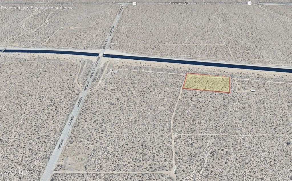 Laurelmere Drive, Llano, CA 93544