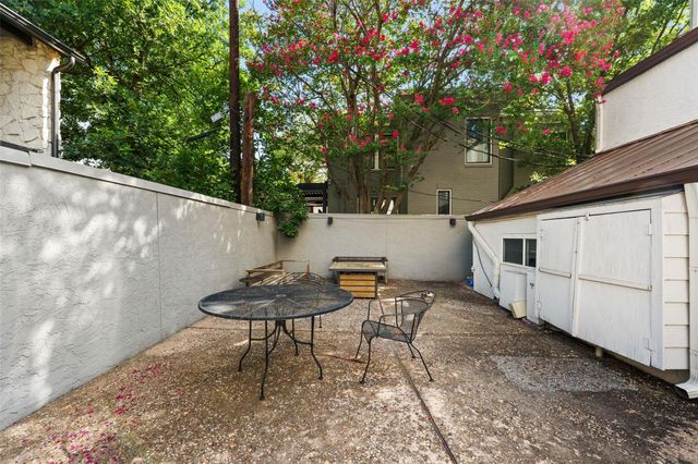 1500 Woodlawn BLVD 304, Austin, TX 78703