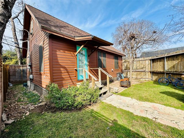 4804 Ramsey Ave B, Austin, TX 78756