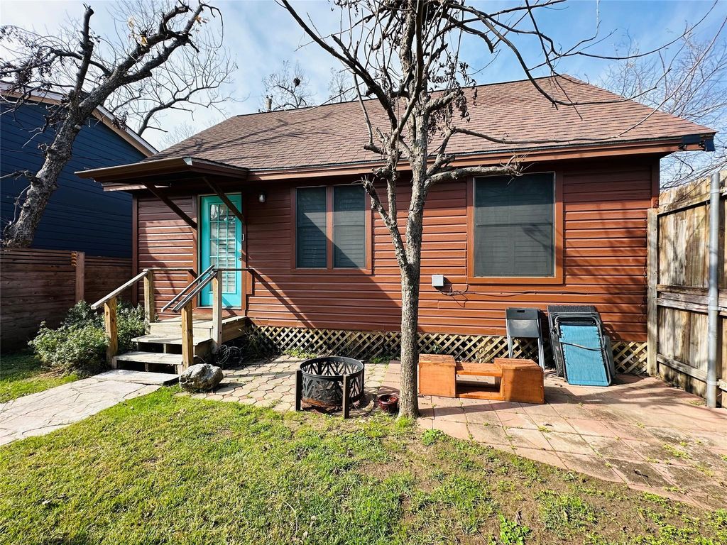 4804 Ramsey Ave B, Austin, TX 78756