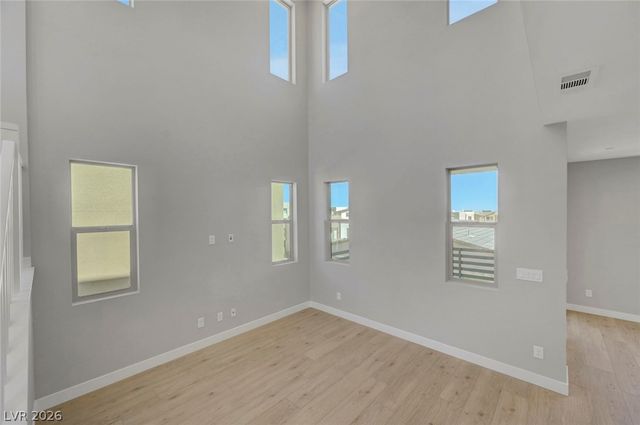 1812 Passerine Street, Las Vegas, NV 89138