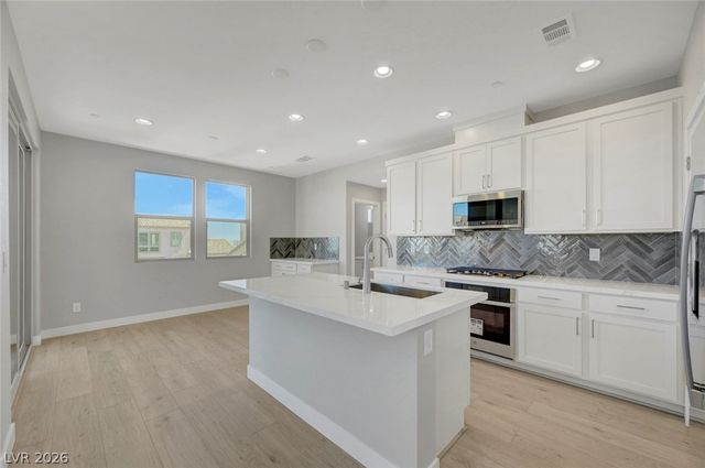 1812 Passerine Street, Las Vegas, NV 89138