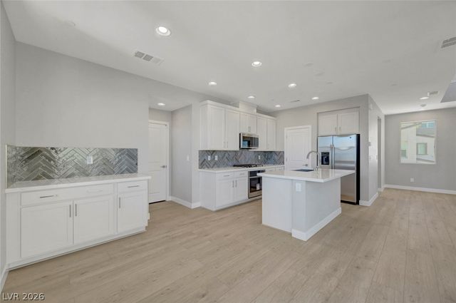 1812 Passerine Street, Las Vegas, NV 89138