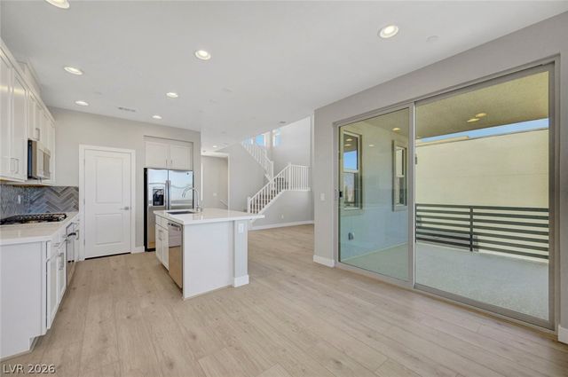 1812 Passerine Street, Las Vegas, NV 89138