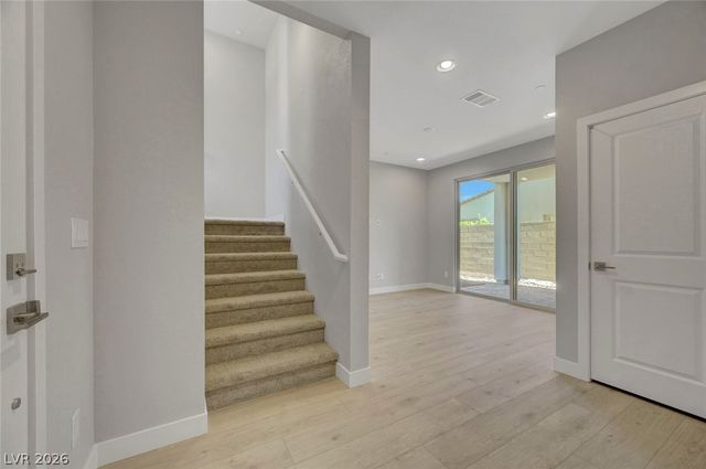 1812 Passerine Street, Las Vegas, NV 89138