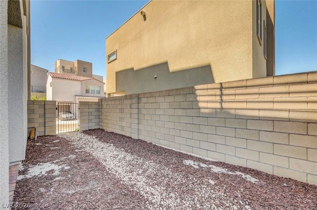 1812 Passerine Street, Las Vegas, NV 89138