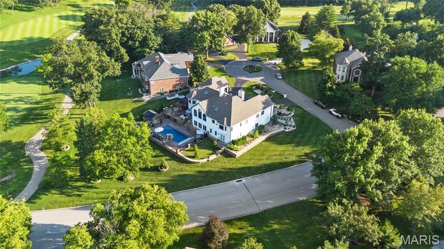 5 Shelbourne Wood Court, Weldon Spring, MO 63304