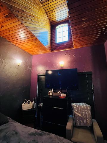 101 Burton Hill Drive, Weatherford, TX 76087