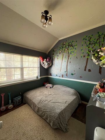 101 Burton Hill Drive, Weatherford, TX 76087